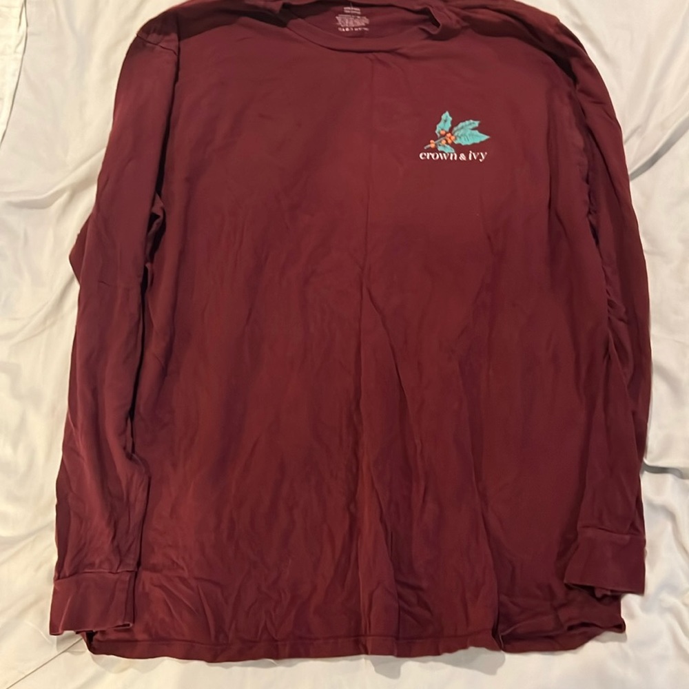 Crown and ivy Christmas shirt